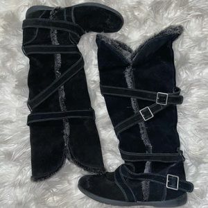 🚨SOLD🚨Black Winter Boots